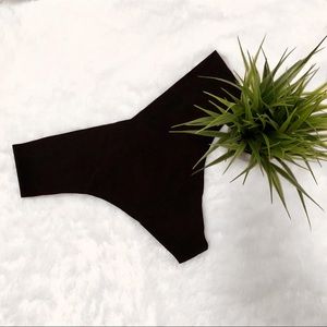 Victoria’s Secret no show thong